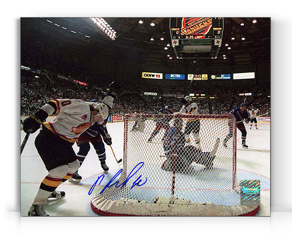 Pavel Bure Vancouver Canucks Autographed Close-Up 8x10 outlet Photo